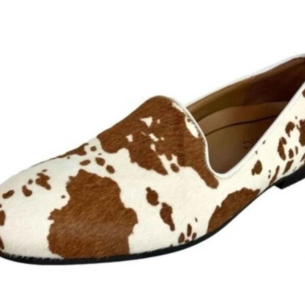 Vionic Brown and White Loafers - Picture 2 of 4